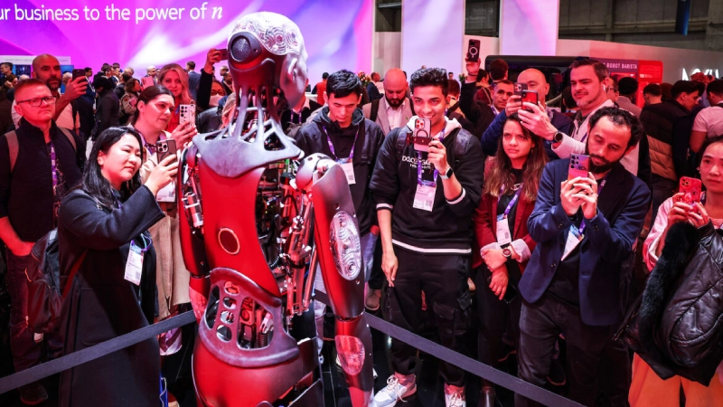 Human-shaped robot that responds using AI on display at MWC 2024