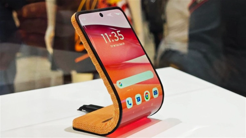 Foldable Motorola smartphone on display at MWC 2024