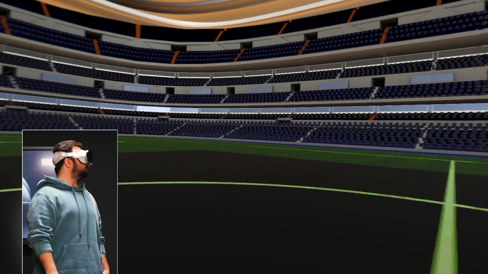 Usuario viendo el Santiago Bernabéu Infinito en Realidad Virtual con el proyecto de DeuSens